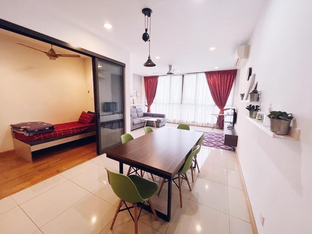 Connected Train 3 Bedrooms - Above Klgateway Mall 14 Κουάλα Λουμπούρ Εξωτερικό φωτογραφία